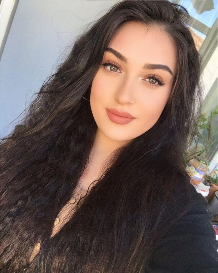 Elif M.